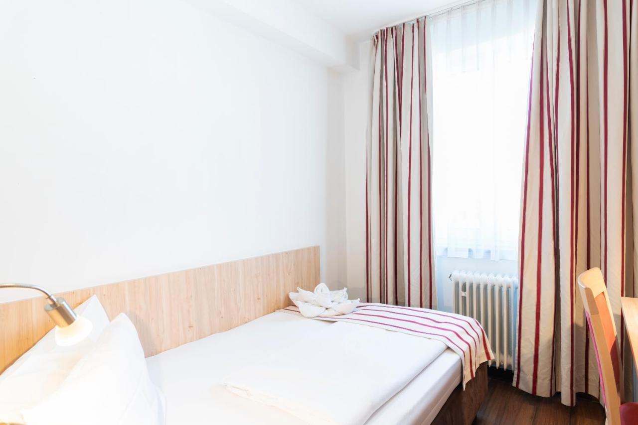 Hotel Astoria Stuttgart City Dış mekan fotoğraf